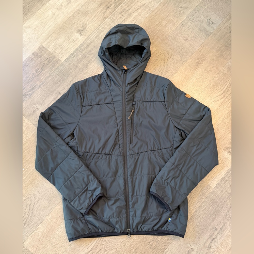 Fjallraven Men's Black Puffer Jacket